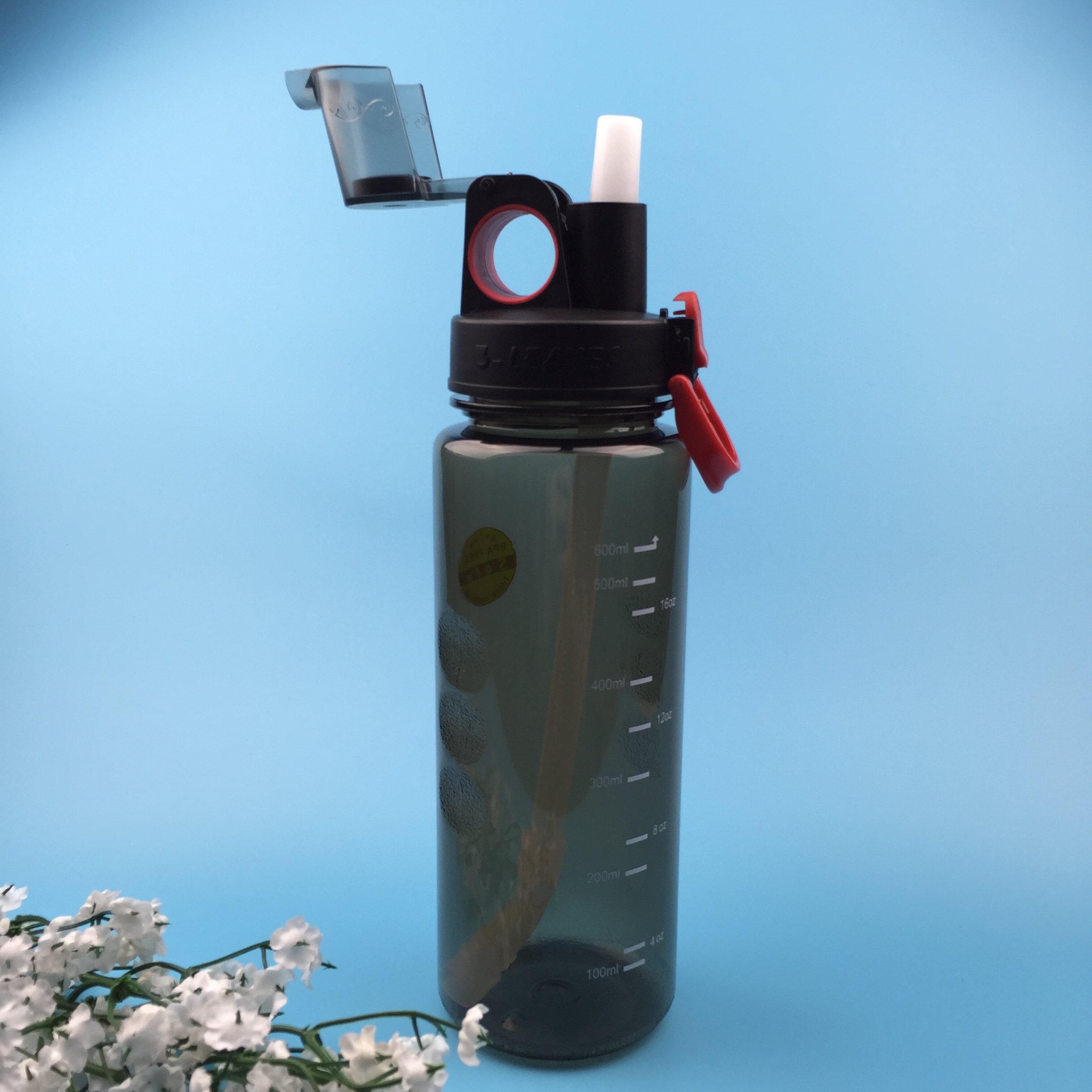 康宝莱tritan台湾600毫升水杯