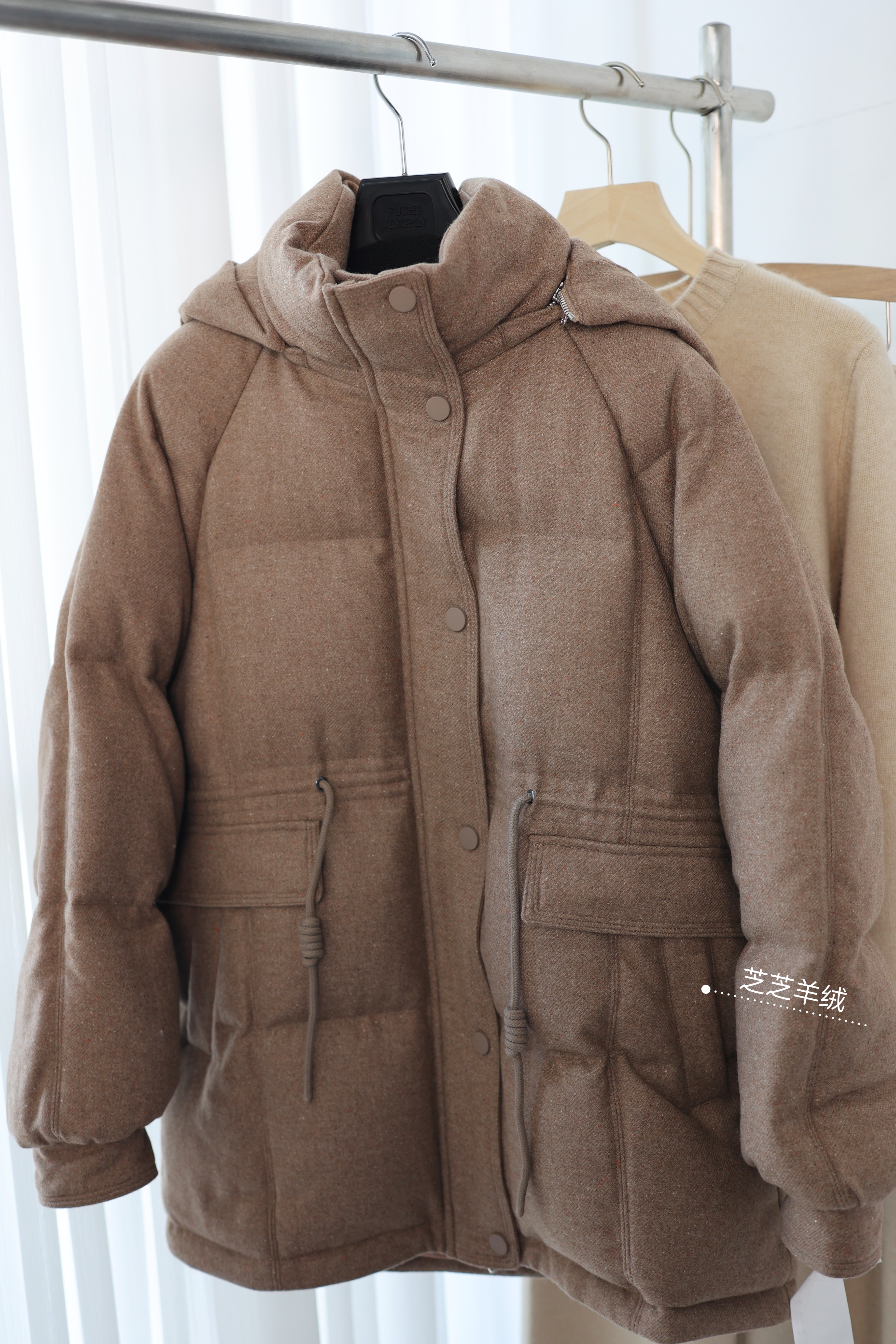 高端100%纯山羊绒梭织羊绒皖西大白鹅绒连帽羽绒服保暖宽松中长款