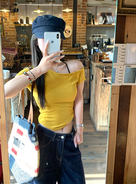 Adan肌理感斜肩短袖夏季纯欲辣妹显瘦显白修身一字领露肩T恤上衣