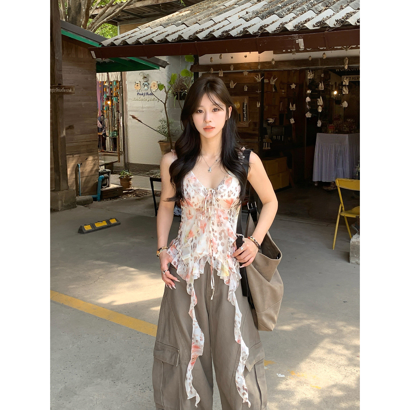 Adan 豹纹碎花荷叶边吊带夏季韩系辣妹修身显瘦设计感飘带上衣女