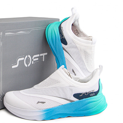 李宁运动休闲鞋男SOFT透气跑步鞋