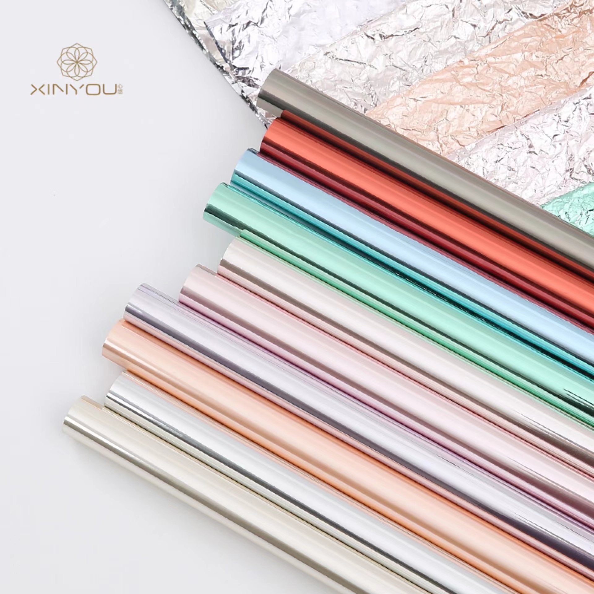 心悠新款七夕情人节彩色镜面纸天空之镜亮面鲜花花束包装反光纸薄