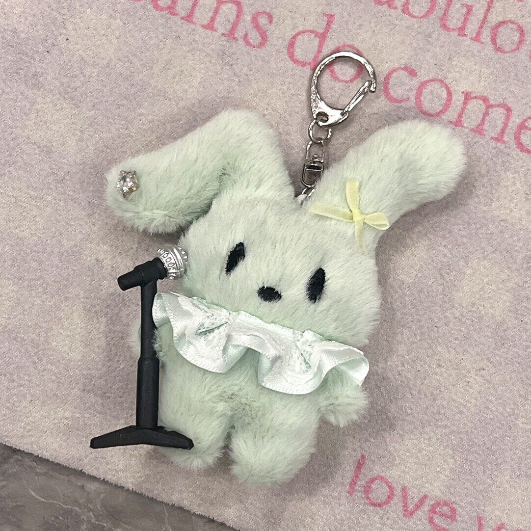 原创多巴胺小猫吉他兔子钥匙扣挂件女生包创意礼物薄荷绿挂绳版