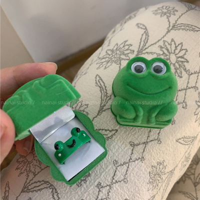 带盒子！卡通绿色小青蛙戒指