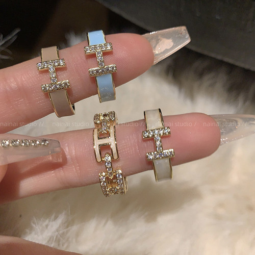 镀真金字母H开口戒指轻奢高级感