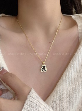 可爱黑色小熊项链~轻奢小众设计高级感2025新款锁骨链奶萌颈链女A