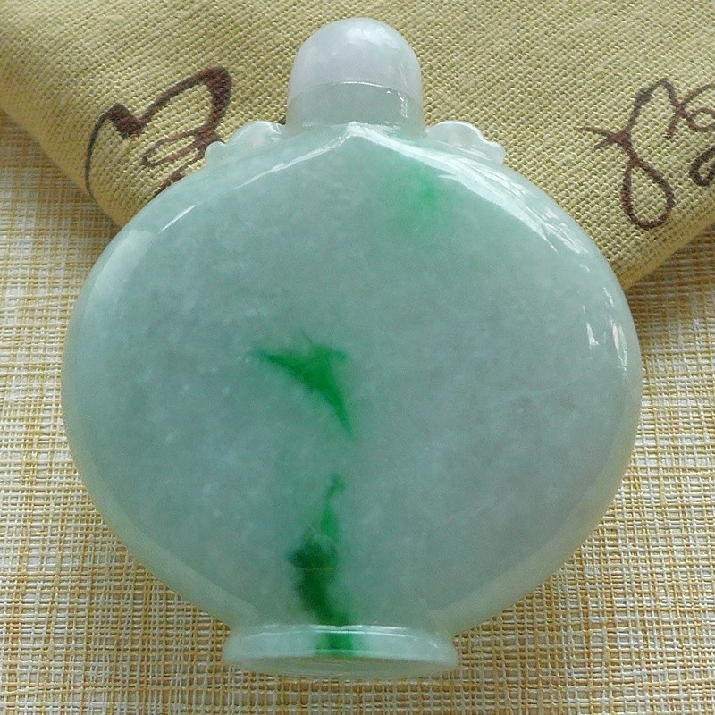 转运佳品245# A货老种飘阳绿水润起胶精雕招财纳福翡翠手玩鼻烟壶