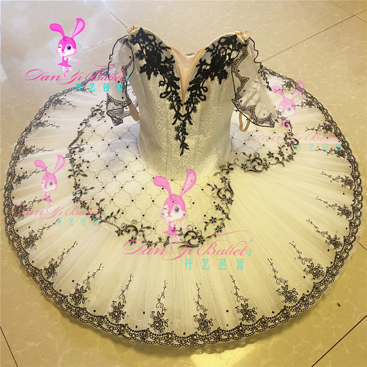 丹艺白色唐吉坷德芭蕾舞蹈演出服盘裙tutu比赛服表演服专业定制
