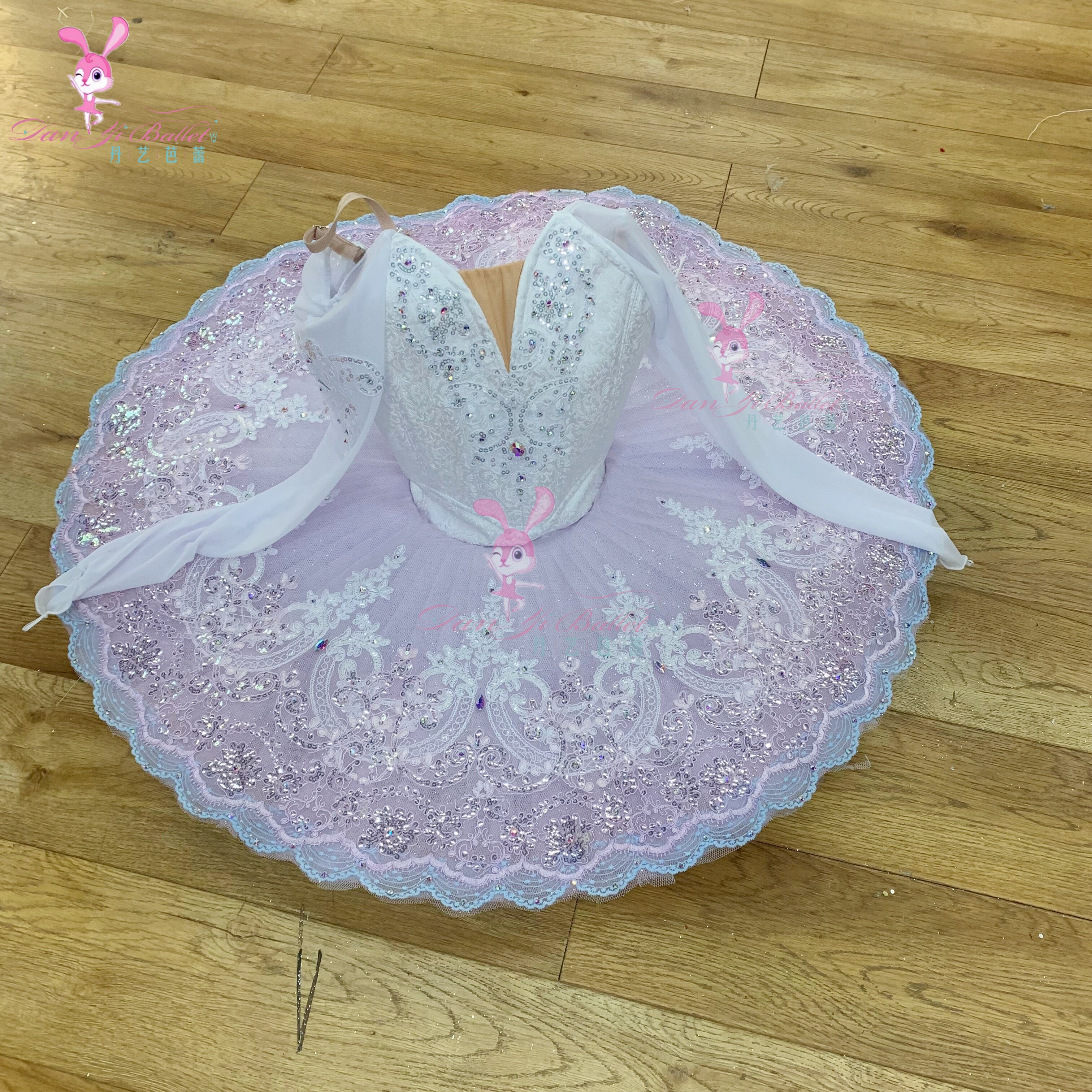 丹艺成人儿童芭蕾舞服帕吉塔盘裙tutu表演服比赛服演出服专业定制