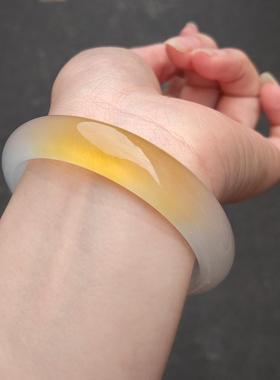 真玉一口糖俏色金丝玉手镯天然玉镯冰种飘花镯子少女宝石光感手镯