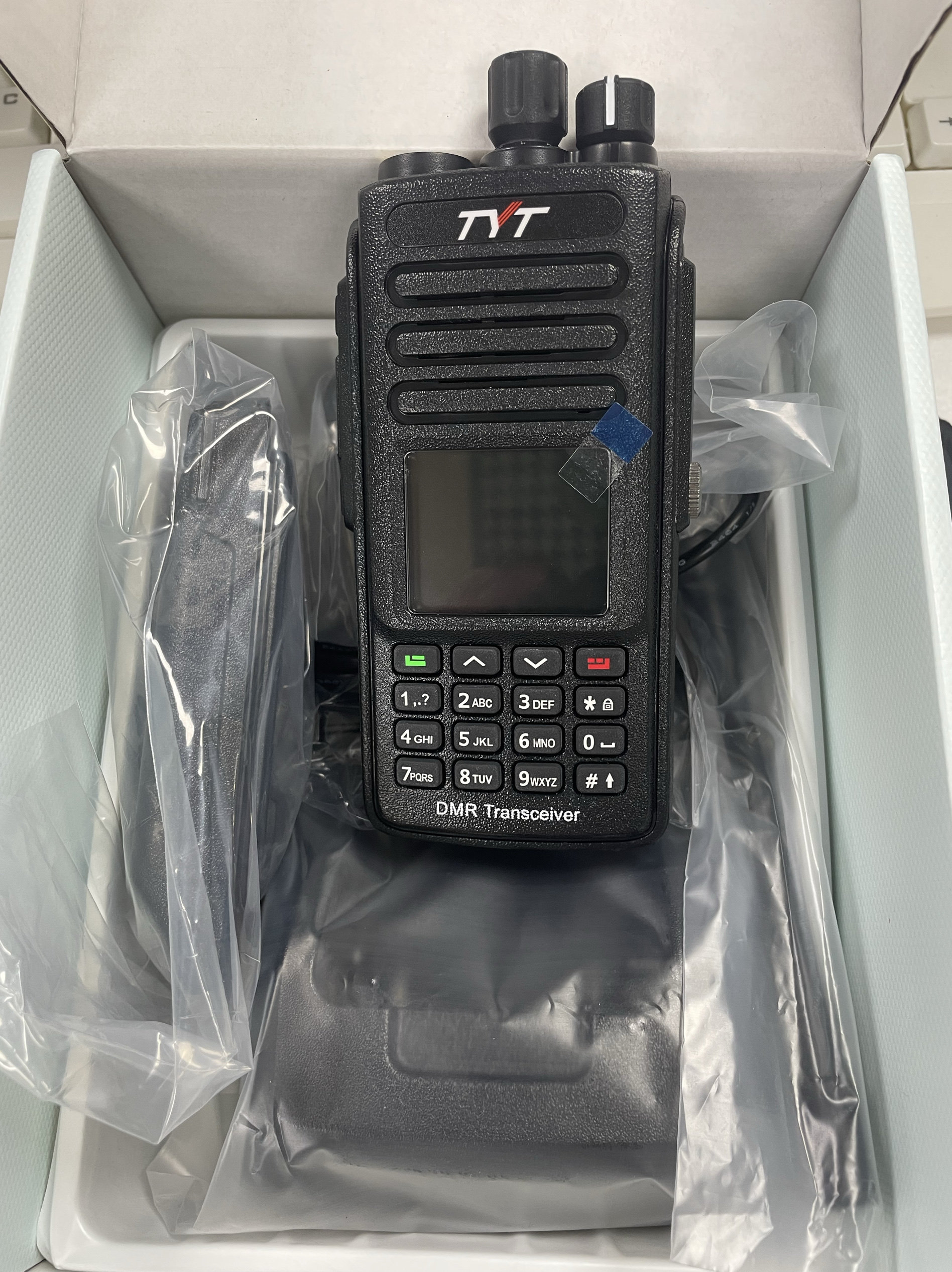 TYT特易通MDUV390/390PLUS对讲机IP67防水DMR数字5w/10W大功率