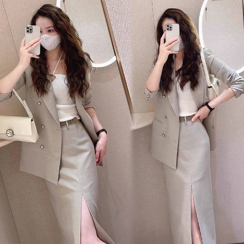 单/套装 春秋新款干练气质高级感小香风职业通勤浅西装外套套装裙