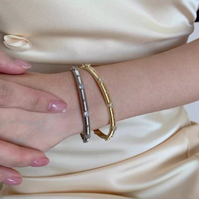 壹万yione星河秘语手镯镀金拉丝手镯复古宫廷轻奢气质名媛潮精致