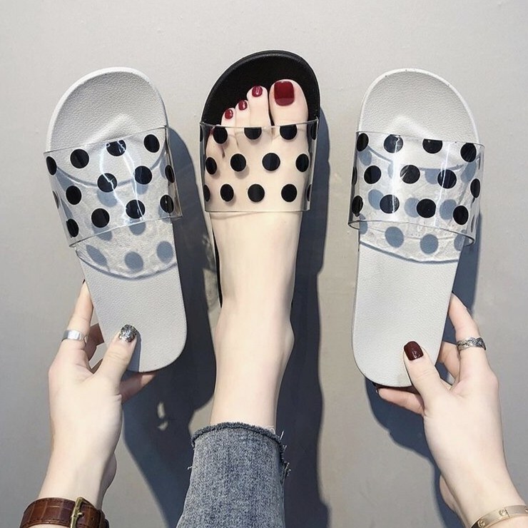 新款拖鞋女夏季室内浴室凉拖软底时尚潮流家居家外穿透明一字拖鞋