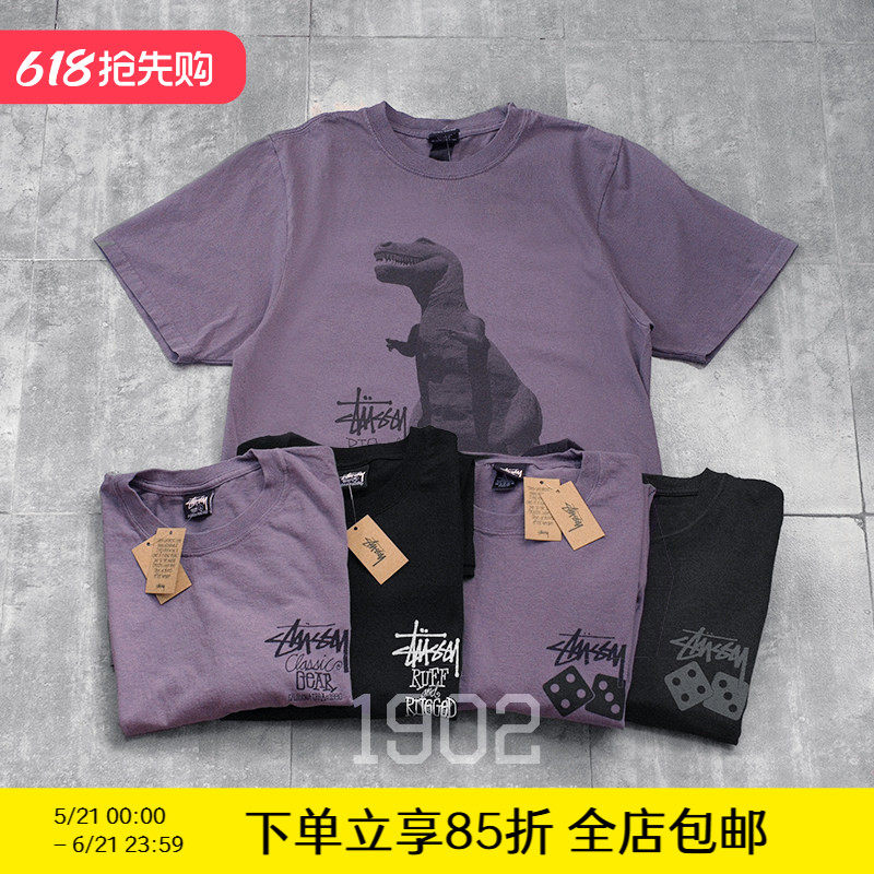 现货 Stussy CLASSIC GEAR DYED TEE 紫色涂鸦恐龙骰子短袖T恤