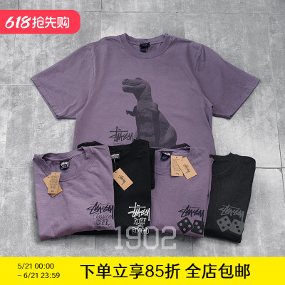 Stussy紫色涂鸦恐龙骰子短袖
