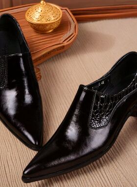 2025夏季新款男士商务正装真皮男鞋脚蹬英伦潮流休闲尖头结婚皮鞋