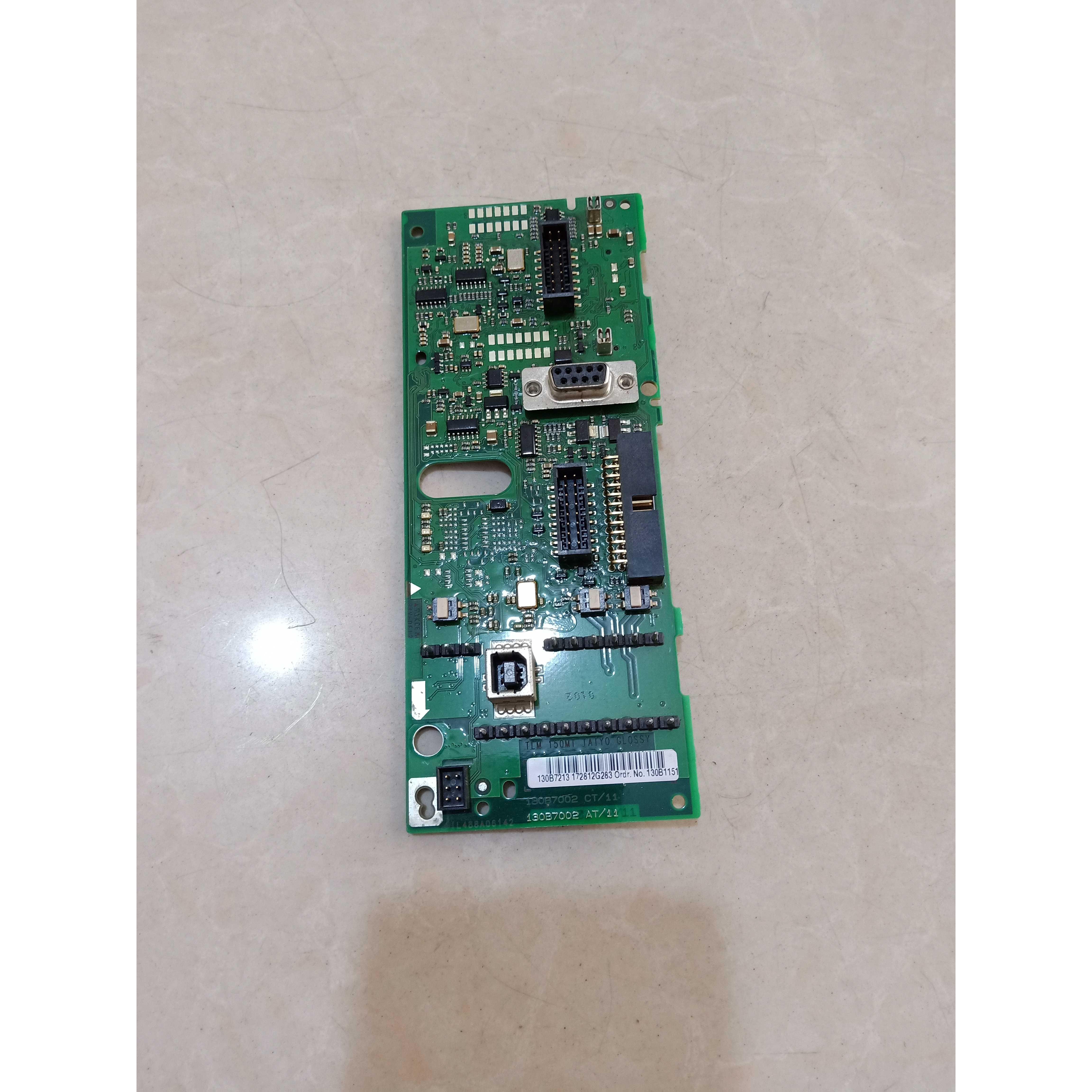 【鑫永盛电气】丹佛斯变频器主板130B7002 AT/11原装显示有故障当