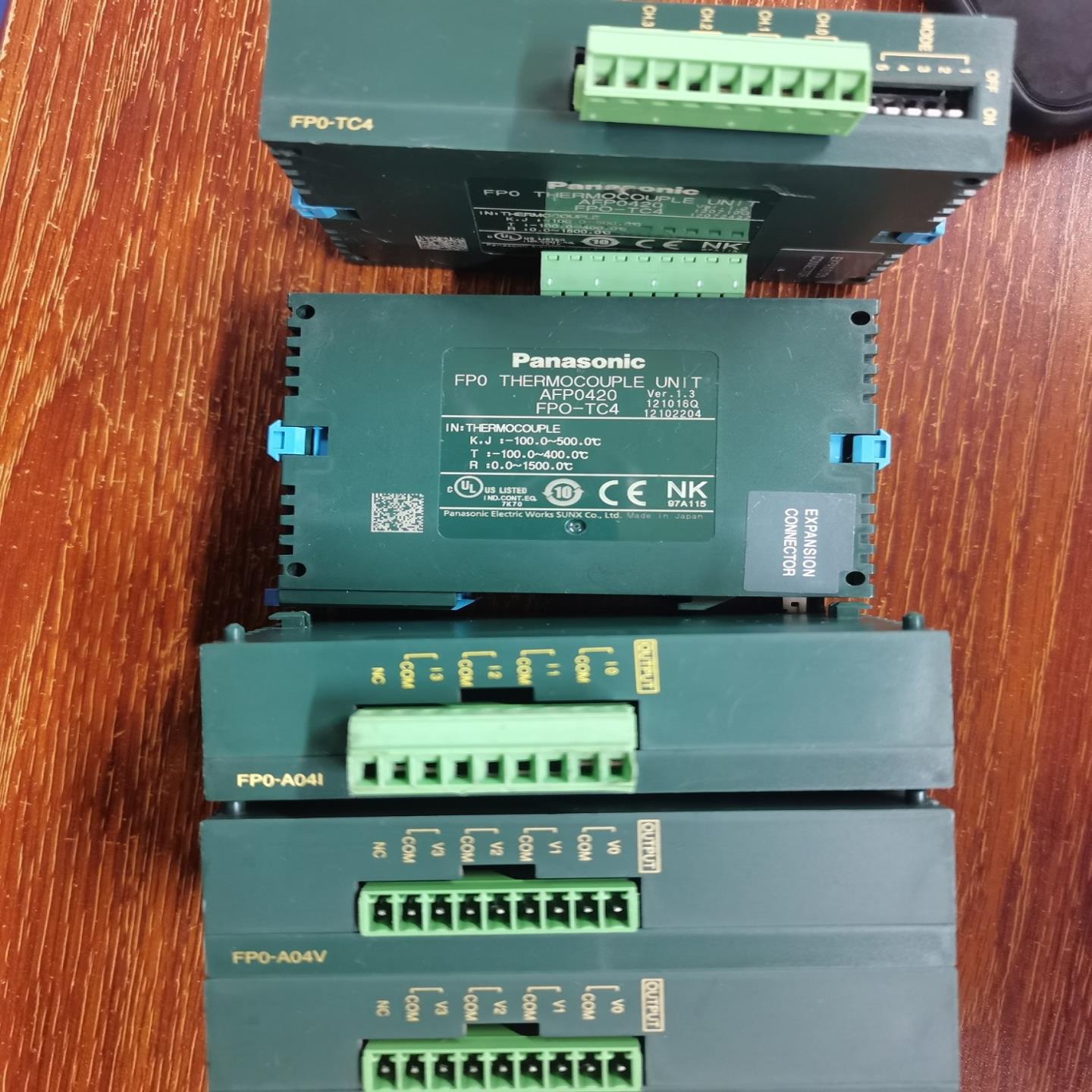 松下 FP0-A04I A04V TC4 A21测试精度高非常好用放心购买询价