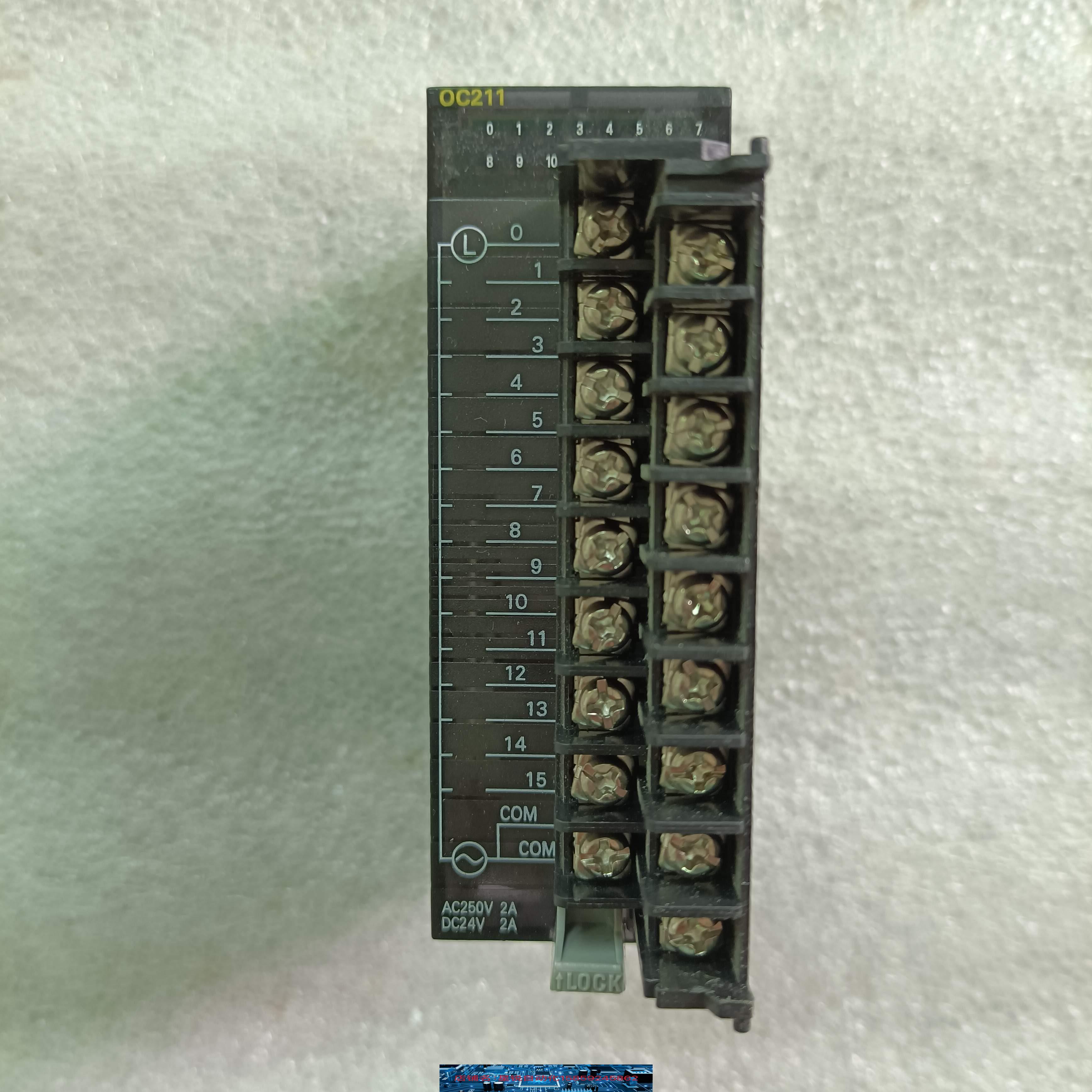 现货销售 OMRON 欧姆龙 CJ1W-OC211 原装拆机 实拍包好询价