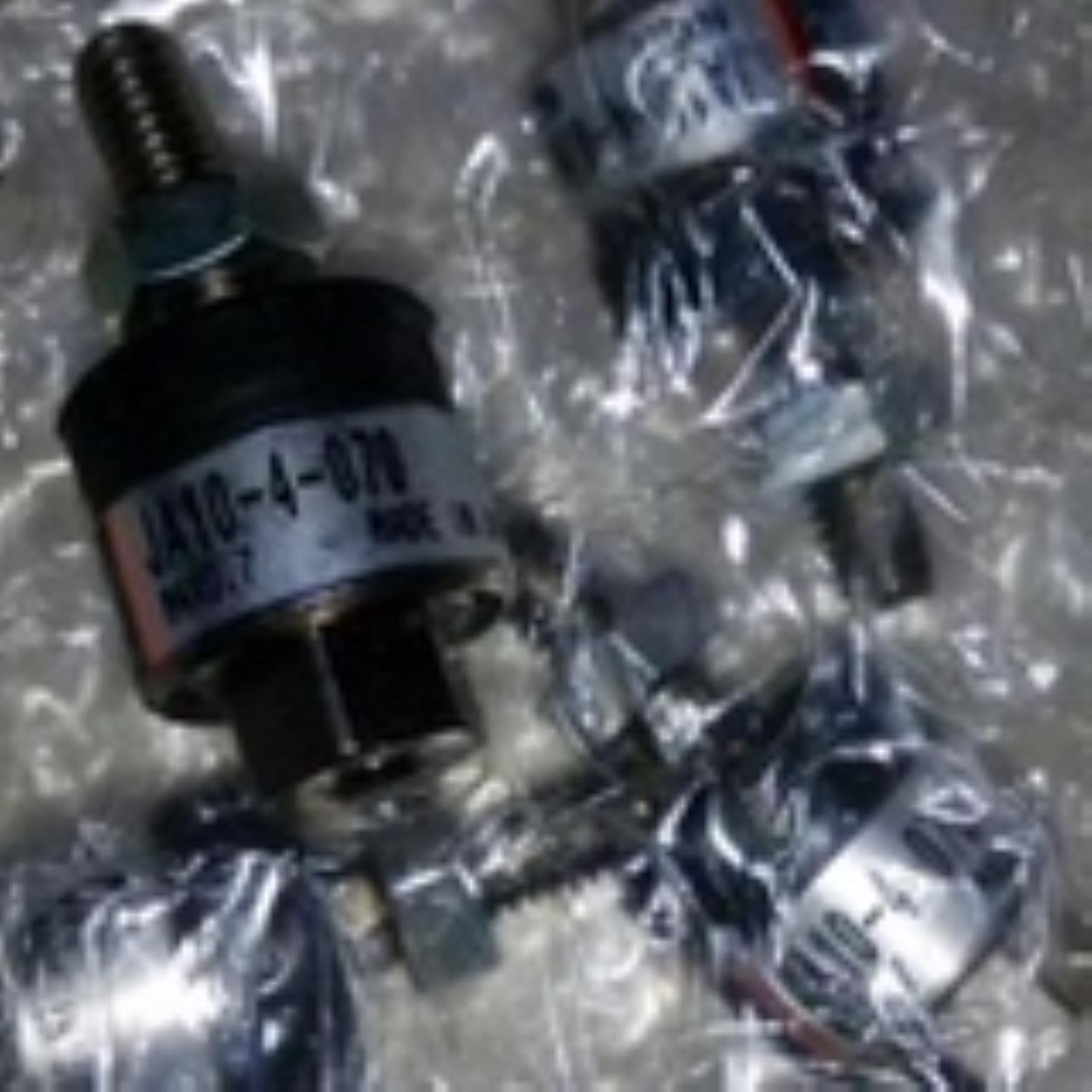 原装现货  JA40-12-125  JB16-4-070 JA100-26-150  JAF30-10询价