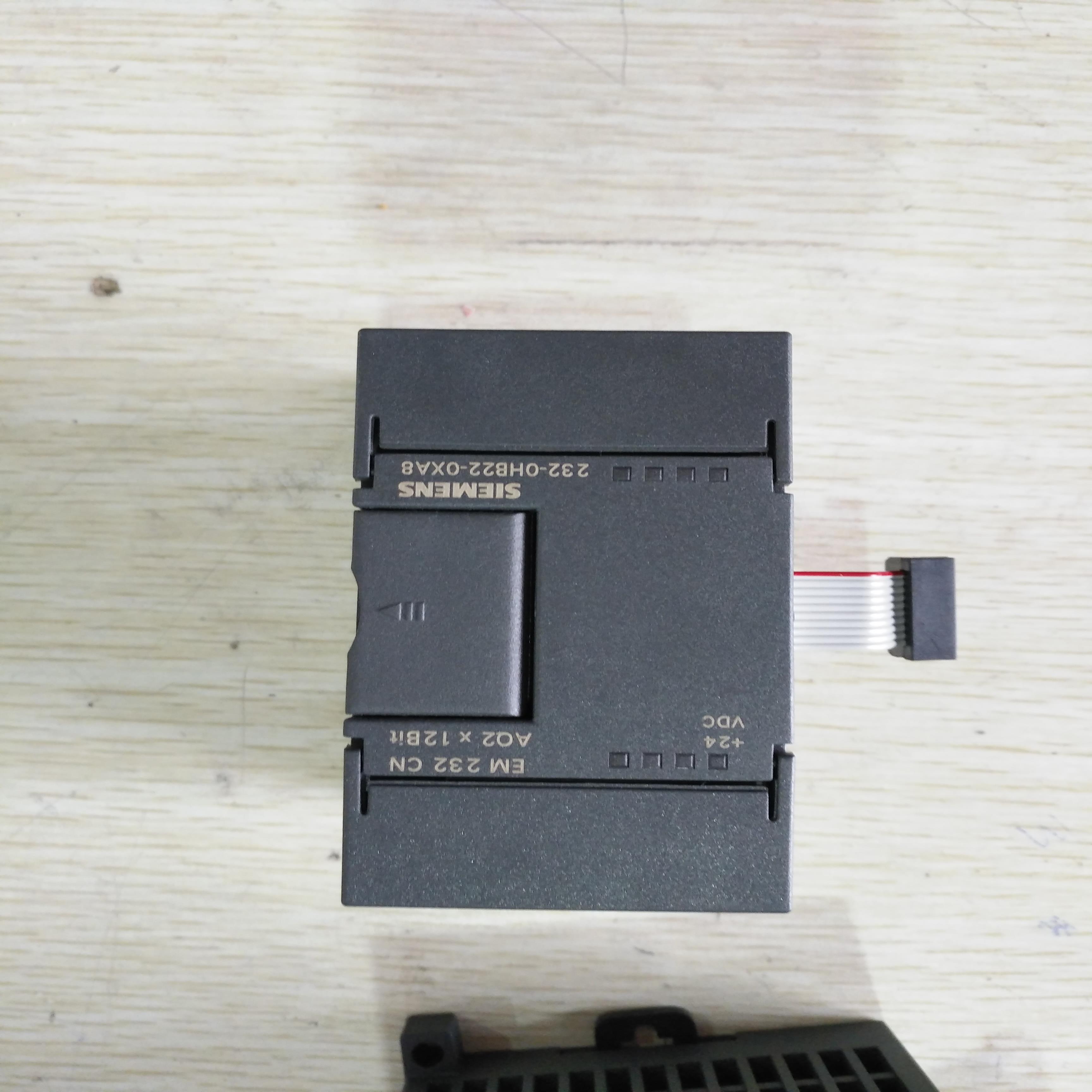充新S7-200CN西门子EM232CN 2路模拟量输出模块 232-0HB22-询价