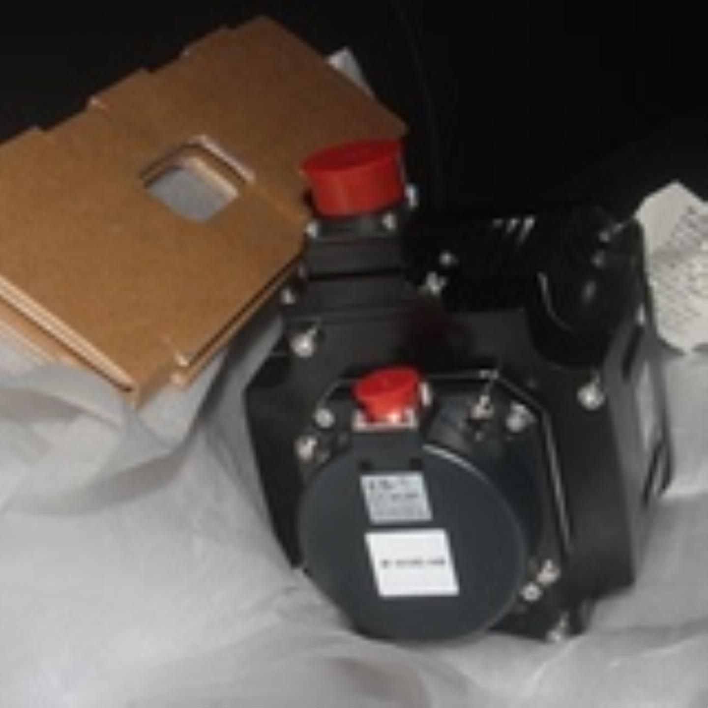 供应全新原装三菱伺服电机HF-H104S询价