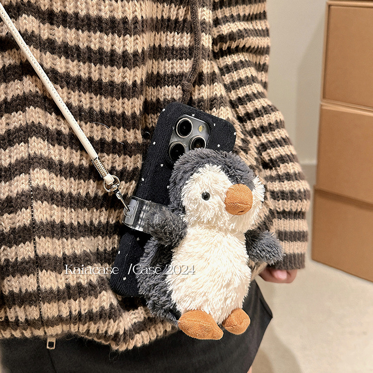 kaia秋冬可爱立体企鹅樱桃背夹苹果16pro手机壳iphone13新款15毛