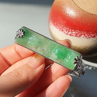 精工大气款 临水 天然A货翡翠阳绿色金鱼925银镶嵌手镯手饰