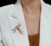 灵动复古蜻蜓胸针高档大气胸花精致外套别针配饰古董珠宝首饰收藏