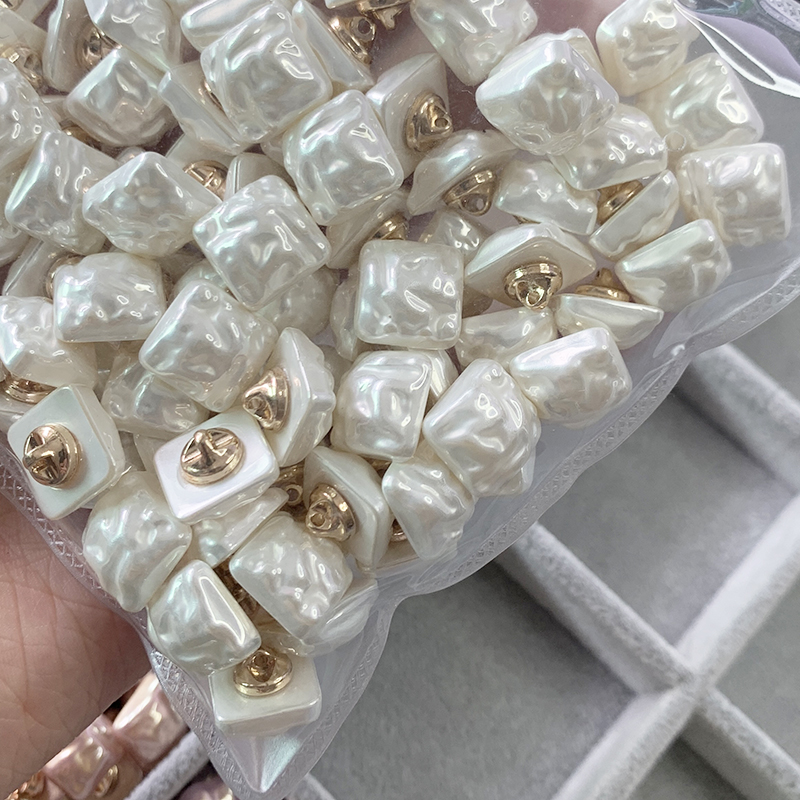 纽扣仿贝壳法式小众衬衫白扣子女雪纺裙扣小香扣开衫外套高端扣子,居家布艺,纽扣,淘宝优惠券,粉丝福利购,淘宝优惠卷