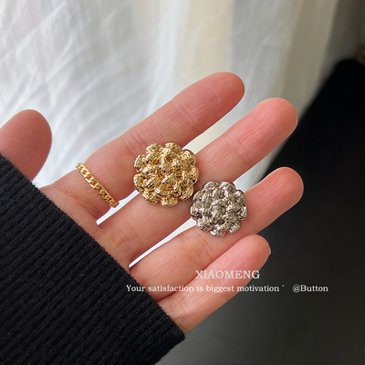 晓梦纽扣复古麻花小香风