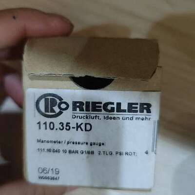 (议价)RIEGLER压力表，110.35-KD，制造。