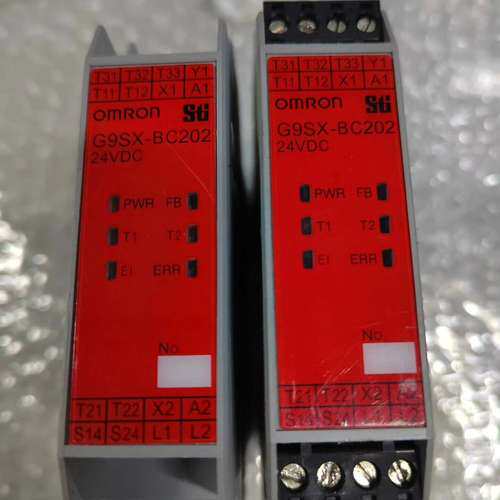 (议价)安全继电器G9SX-BC202-RT2个，