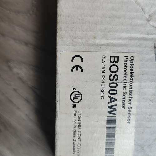 激光传感器（BOS00AW）  BOS 18M-XX-1LT议价