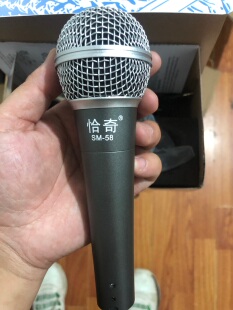 恰奇SM58有线动圈麦克风户外主播K歌游戏陪玩录音电脑声卡话筒