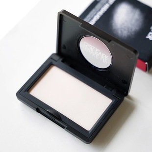 现货MAKEUPFOREVER玫珂菲哑光高光MUF新版单色H100提亮修饰泪沟