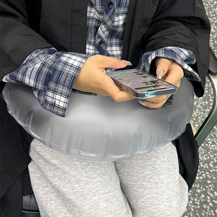 新款创意充气抱枕美发月牙形沙发午休腰靠垫休闲颈枕便携夹腿靠枕