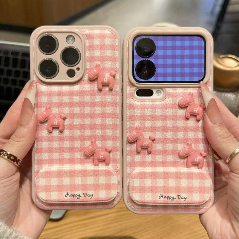 马年粉格小马公仔新款适用苹果17Pro手机壳iPhone16max13小米15华为mate80pura70k90nova14荣耀400x200findx9