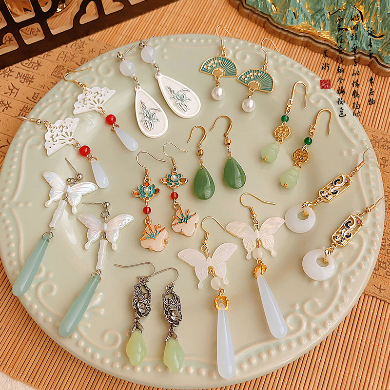 新中式流苏耳环女高级感古风旗袍耳坠国风吊坠汉服马面裙耳钉耳饰,饰品/流行首饰/时尚饰品新,耳钉,淘宝优惠券,粉丝福利购,淘宝优惠卷