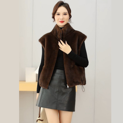 阔肩皮草24新款仿皮草马甲中老年