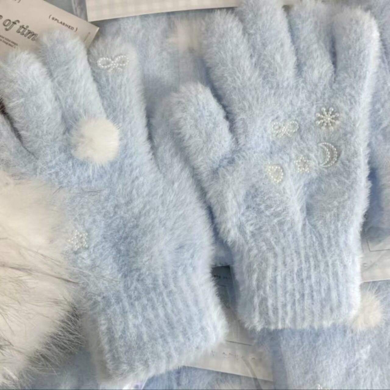 秋冬学生骑车防风防寒加厚仿貂毛保暖加厚触屏可爱毛绒五指手套女