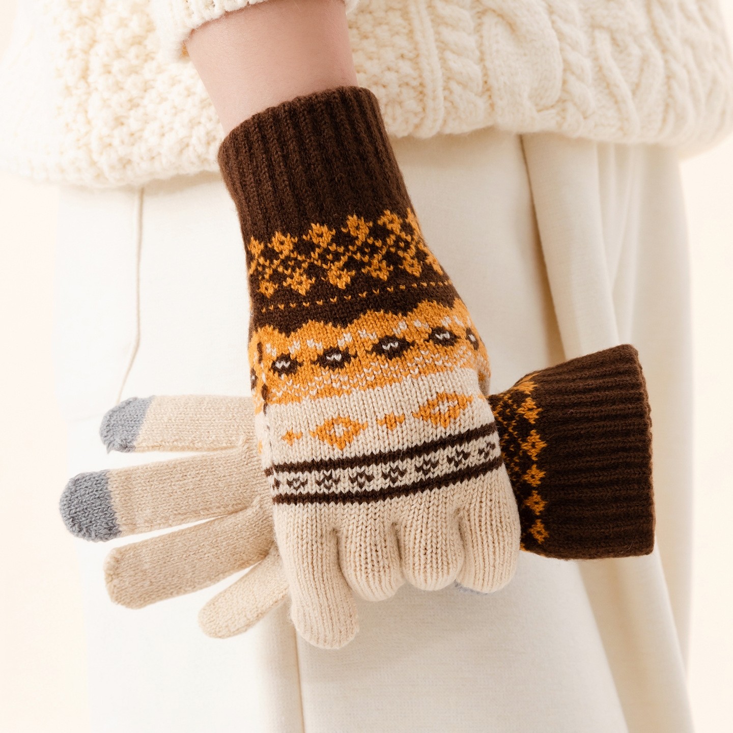 费尔岛雪花针织毛线手套少女秋冬季保暖分指可触屏情侣款防寒学生