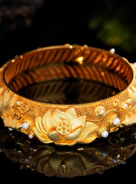 VISING珠宝《连年有余》金色荷花锦鲤珍珠手镯古法金拉丝手工镯