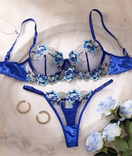 夏季超薄新款蓝色花朵拼接带钢圈性感透气女士文胸内衣丁字裤套装
