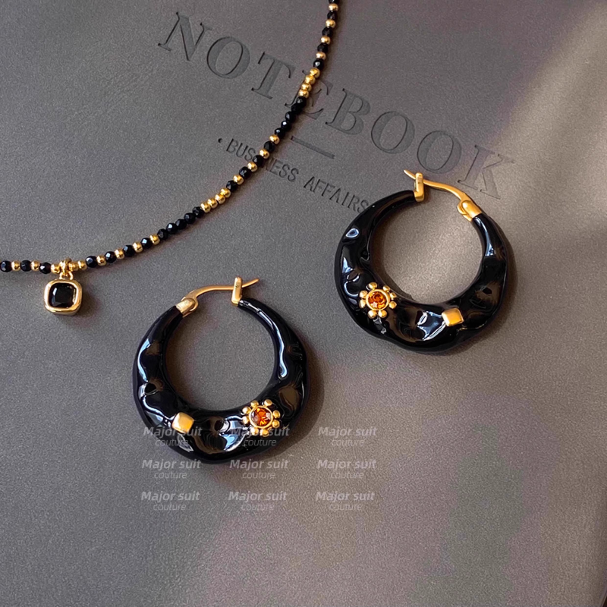 法式高级感复古圈圈耳环女2025新款轻奢气质耳圈耳饰秋冬小众耳钉