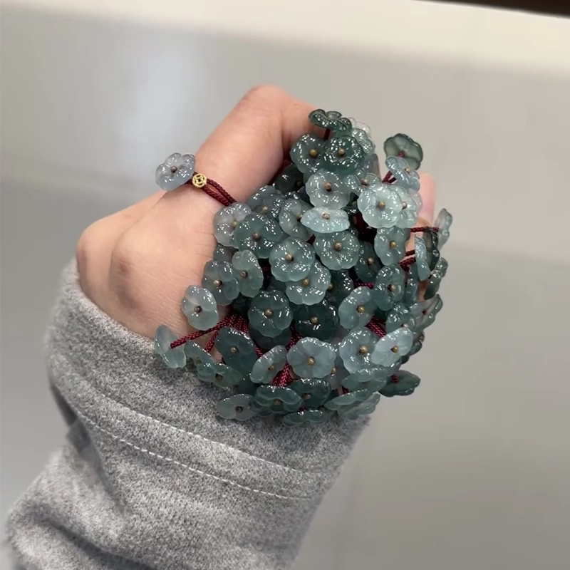 有钱花钱币戒指简约时尚蓝水翡翠