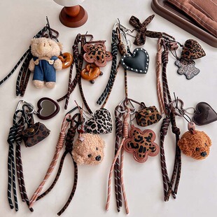 miu系小巧可爱皮质豹纹包包挂饰车钥匙扣豹纹徐傲雪爱心包包挂件