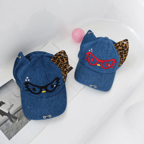 甜美豹纹猫耳显脸小棒球帽女