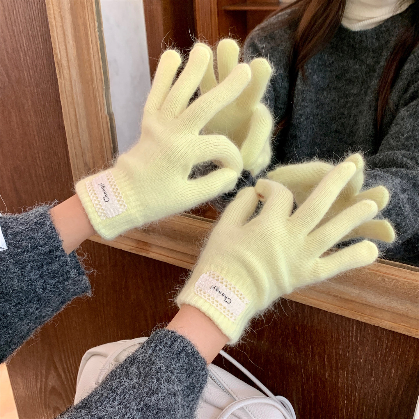 黄色毛线手套女冬季保暖分指触屏学生糖果色手套分指手套秋冬手套,服饰配件/皮带/帽子/围巾,手套,淘宝优惠券,粉丝福利购,淘宝优惠卷